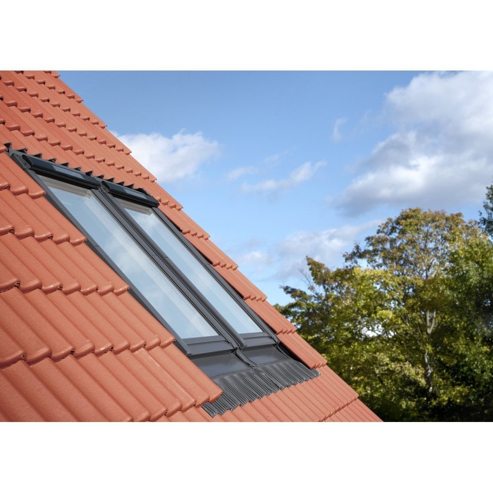 Velux GGL Double Glazed Conservation Acrylic Coated Centre Pivot Pitched Roof Window