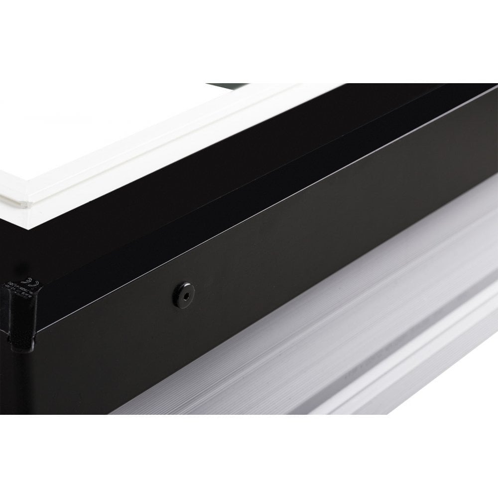 Fakro DMG P2 Manual Opening Double Glazed Flat-Glass Flat Roof Window