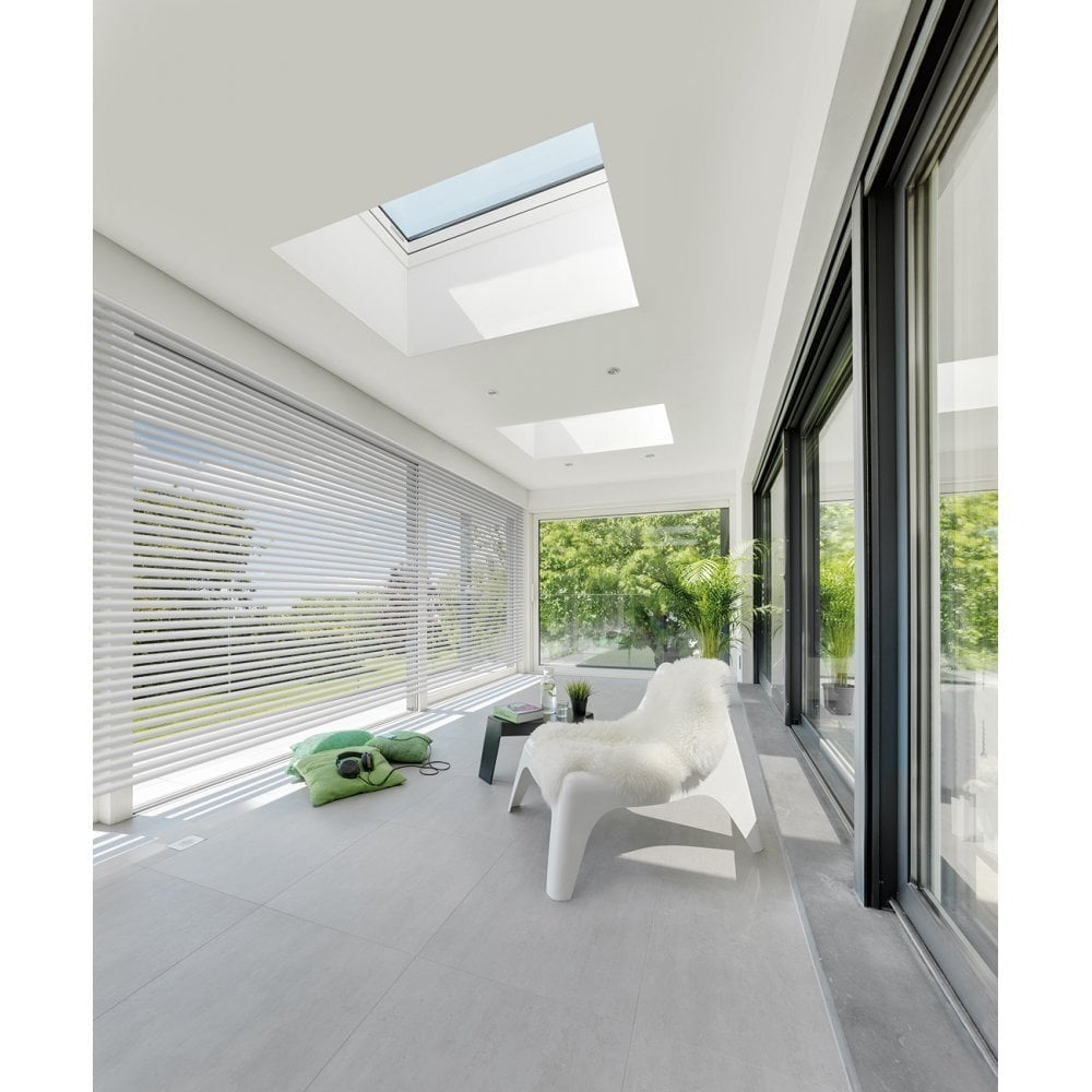 Fakro DXFD U6 Secure NonOpening Triple Glazed Flat-Glass Flat Roof Window