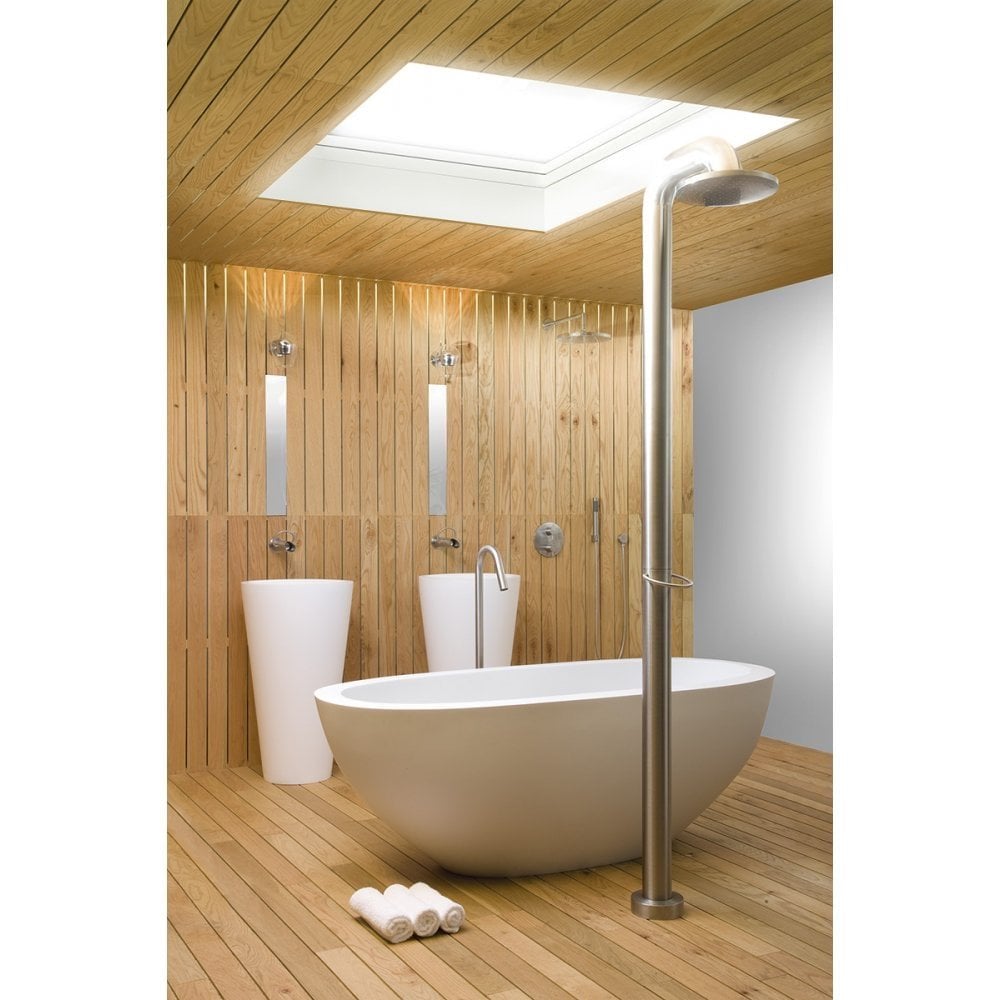 Fakro DEFD U8 Electric Opening Quadruple Glazed 'Passive' Flat-Glass Flat Roof Window