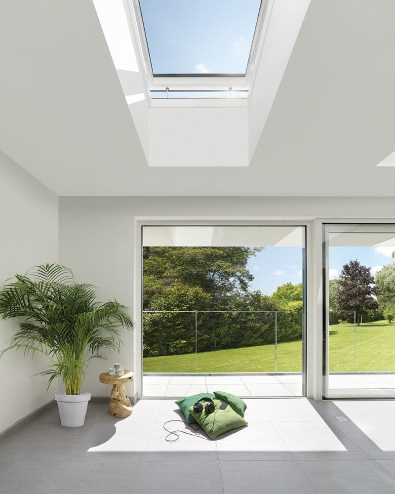 Fakro DEFD U6 Electric Opening Triple Glazed Flat-Glass Flat Roof Window