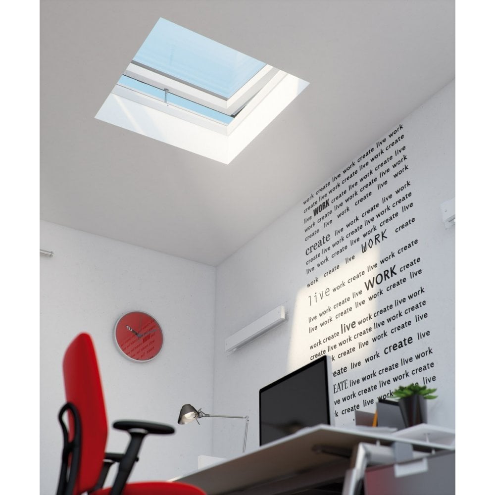 Fakro DEFD U6 Electric Opening Triple Glazed Flat-Glass Flat Roof Window