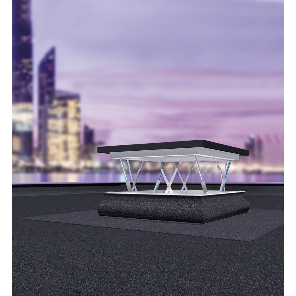Fakro DSF-D U6 Triple Glazed Smoke Ventilation Flat-Glass Flat Roof Window