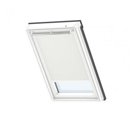 Velux Blackout Blind In Beige In White Line