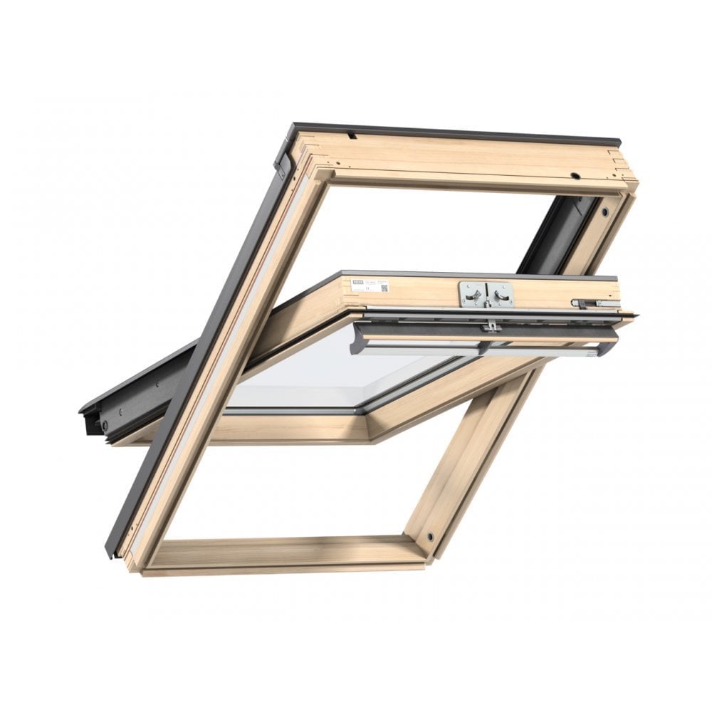 Velux GGL High Thermal Triple Glazed Pine Centre Pivot Pitched Roof Window