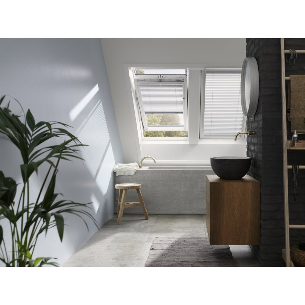 Velux GGU High Thermal Triple Glazed PVC Coated Centre Pivot Pitched Roof Window