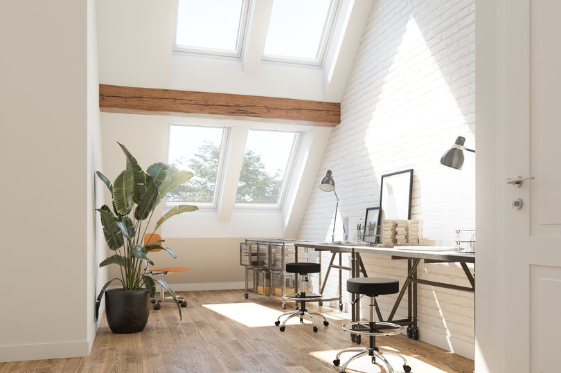 Workers say natural light is most important element in feeling happy when WFH